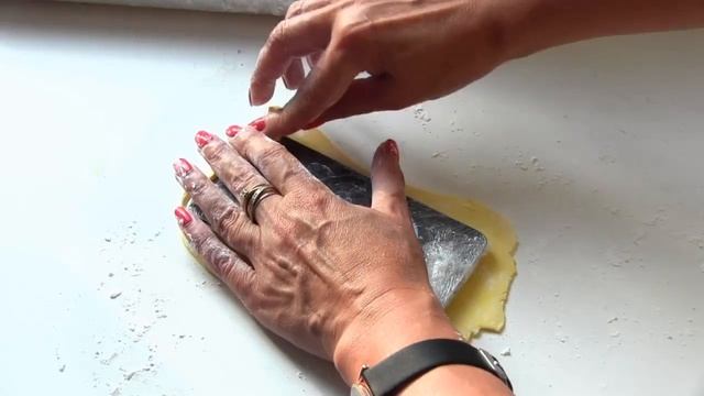 DIY СИЛИКОНОВЫЙ ЧЕХОЛ/БАМПЕР "ПИКАЧУ" | How to make an Silicone Phone Case | Tutorial/Pokemon Go смотреть онлайн
