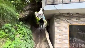 Привет я Индия ТАКОГО СТРАХА ЗА ДЕНЬ НАТЕРПЕЛАСЬ НОЧЬЮ МЫ ПОТЕРЯЛИСЬ В ЖУТКОМ МЕСТЕ