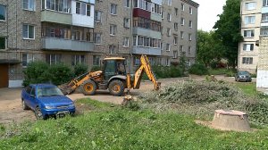 (Рыбинск-40) ДВОР НА УЛИЦЕ ЛИБКНЕХТА: НАЧАЛО РЕМОНТА