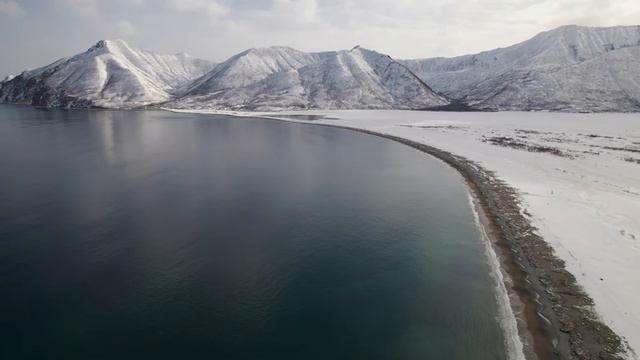 Pink Floyd Style Ambient Space Rock： An Incredible Journey to Kamchatka NO AI VIDEO смотреть онлайн