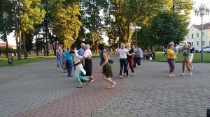 Танцы «Пока мы молоды душой» 09.06.2019 Центральный парк г. Скидель
