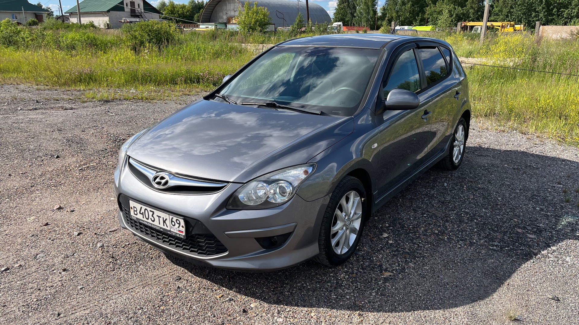 Hyundai i30 2011г смотреть онлайн