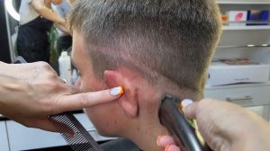 САМАЯ МУЖСКАЯ стрижка машинкой с переходом КОТОРУЮ ПОВТОРИТ ДАЖЕ РЕБЕНОК \Стрижка для мальчика