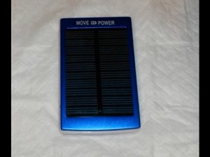 Китайский power bank с солнечной батареей на мистические 100000 мАч