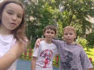 Я гуляю и кстати Я давно не выкладывала видео