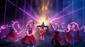 Девка на селе - Неприступная Стена