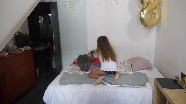 VLOG День Рождения Алисы 8 лет в Испании. Утренние подарки. ЧАСТЬ 1 смотреть онлайн