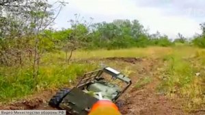 Российские войска планомерно выдавливают из Константиновки остатки украинского гарнизона.