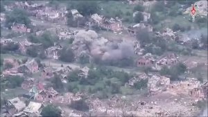 Кадры боевой работы подразделений ВС РФ в ходе освобождения Константиновки