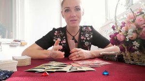 Скажи откровенно Почему ты ушел? Какие планы у тебя насчет меня. Расклад Таро  Гадание онлайн.