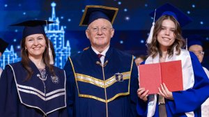 «На высокую орбиту»: выпускной ИЕТН