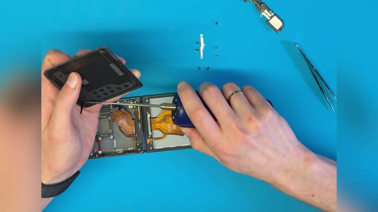 Xiaomi Mix Flip - Screen Replacement (full Process)
