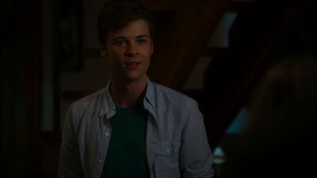 Крик 2 сезон 13 серия «Хэллоуин» (сериал, 2016)