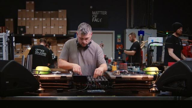 Florian Meindl - TECHNO VINYL MIX - VINYL MATTERS 047