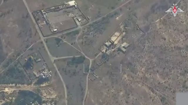 ВКС России нанесли удары по пунктам временной дислокации ВСУ смотреть онлайн
