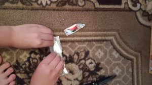 сделал нож из алюминиевой банки