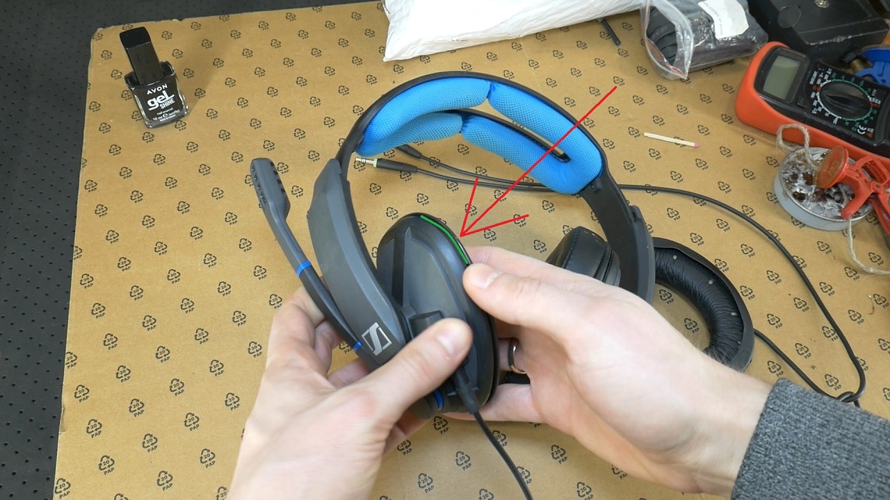 How to Remove and Put Back Sennheiser GSP Ear Pads смотреть онлайн