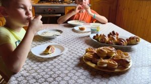 Жизнь на даче, некогда скучать.