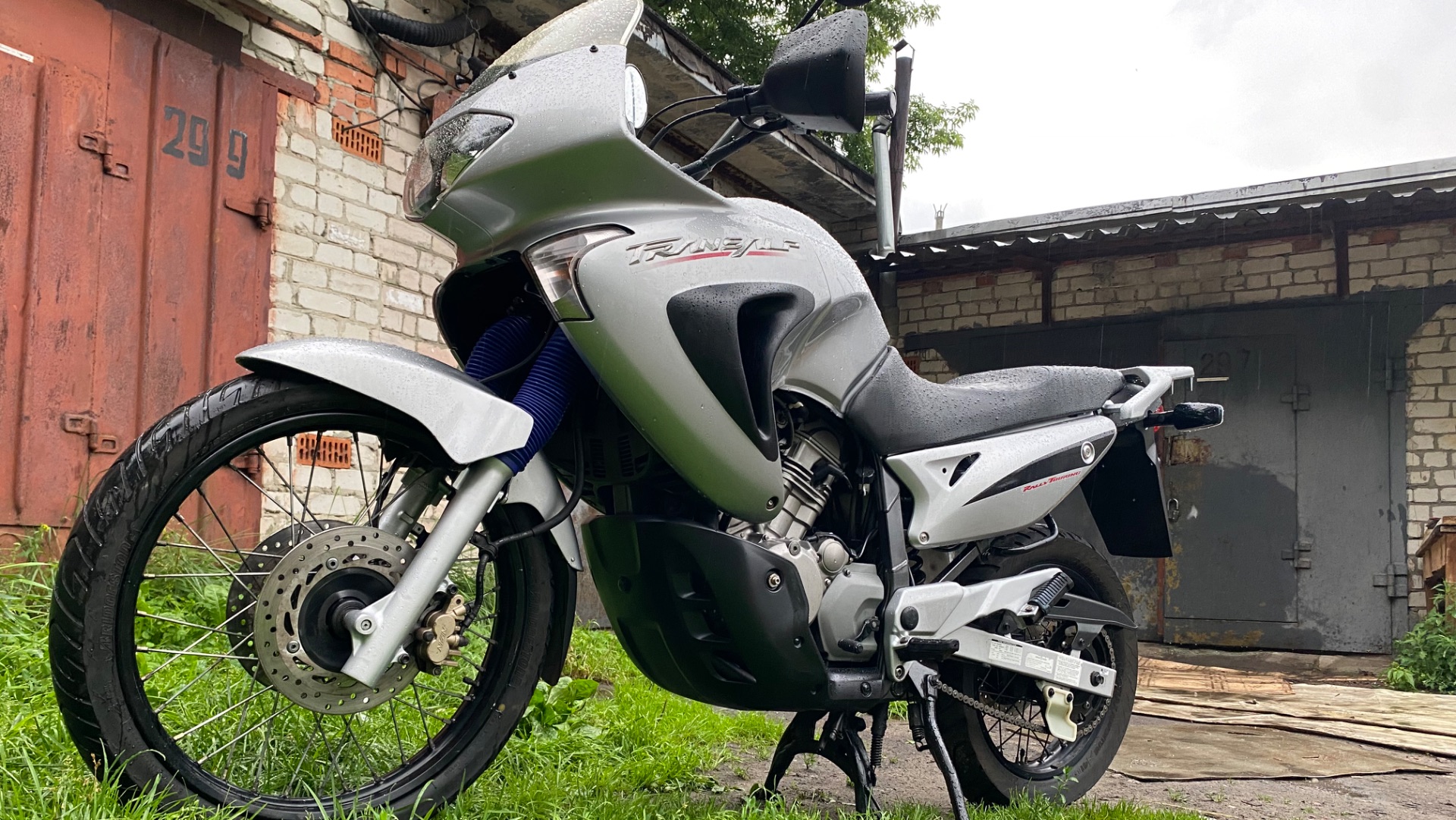 honda transalp 650 смотреть онлайн