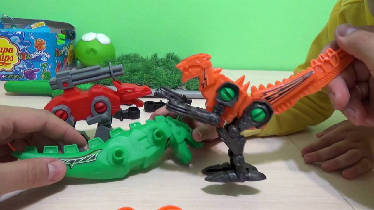 Динозавры игрушки динозавры боевые. с игрушками.Dinosaurs toys.Browse and Cartoon with toys.