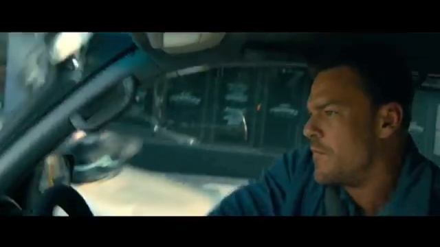 Курьер - Русский трейлер (Субтитры, 2026) смотреть онлайн