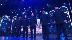 ЭКСКЛЮЗИВ! ВЕСЬ КРЕМЛЬ ВСТАЛ! Антон Сергеев и Хор Сретенского Монастыря «Люди - Родина моя»