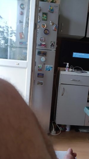 17:40 сегодня в первую Пятницу июля телевизор заглючил Триколоровский и до сих пор ни перезагрузился
