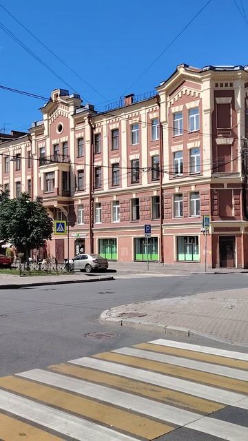 Клинский проспект ,9 . Доходный дом Т. Михайлова. Прогулки по Петербургу