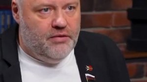Новичков залез в ту самую квитанцию, которую каждый месяц открываешь с лёгким матерком.

Тарифы ЖКХ