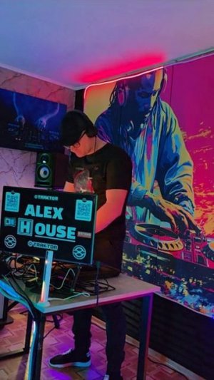 G-HOUSE  #11