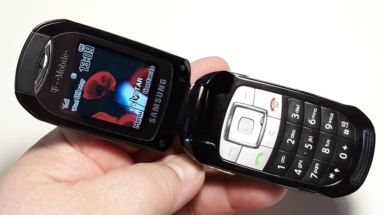 Samsung SGH E570 Viola Black Блестящий, элегантный и модный раскладной телефон из Германии смотреть онлайн