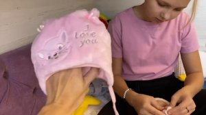 АЛИСА снова играет РЕБОРНОМ Алисой ! Одеваем Алису в гости к бабушке ! Alice play with reborn doll