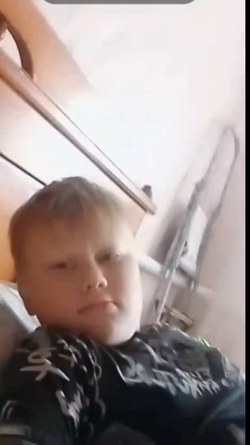 ты почему до сих пор не убралься