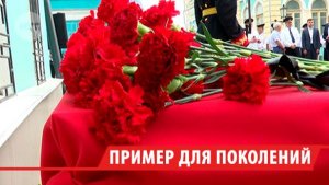 В Иркутске открыли мемориальную доску милиционеру, который спас 12 сослуживцев ценой собственных рук