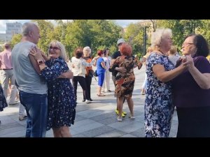 В БЕЛУЮ БЕРЁЗУ БЫЛ ТОТ КЛЁН ВЛЮБЛЕН! ХАРЬКОВ ТАНЦЫ ИЮЛЬ 2025 #харьков