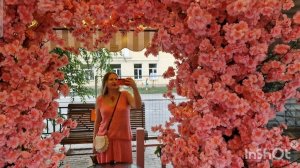 Выгуливаю вязаный костюм из японского шелка травка//Открыла купальный сезон//Милое кафе.