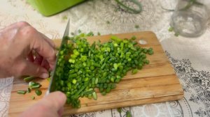 Что делаю с чесночными стрелками.
