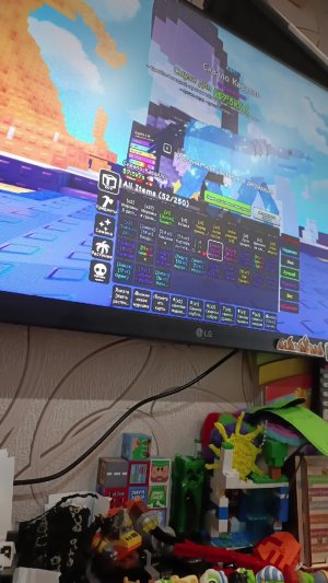 играю в растение против мозгов показываю коды