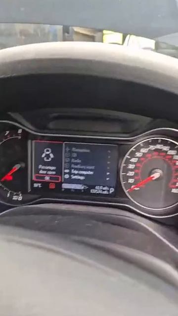 GB5518	FORD S-MAX  2011