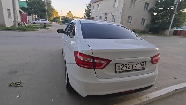 Лада Веста 2016 года с зелёной автотекой! пробег всего 95 тыс.км