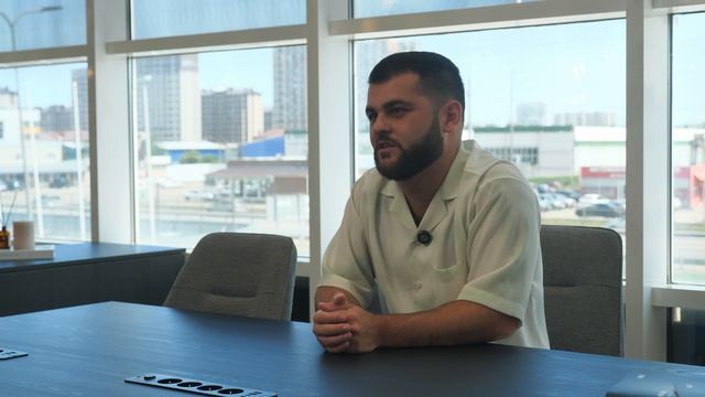 Внутри дизайна: Роберт Ханин