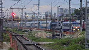 ЧС200-003 с поездом №739 «Аврора» Санкт-Петербург–Москва