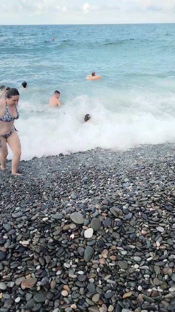 Волны на Черном море смотреть онлайн