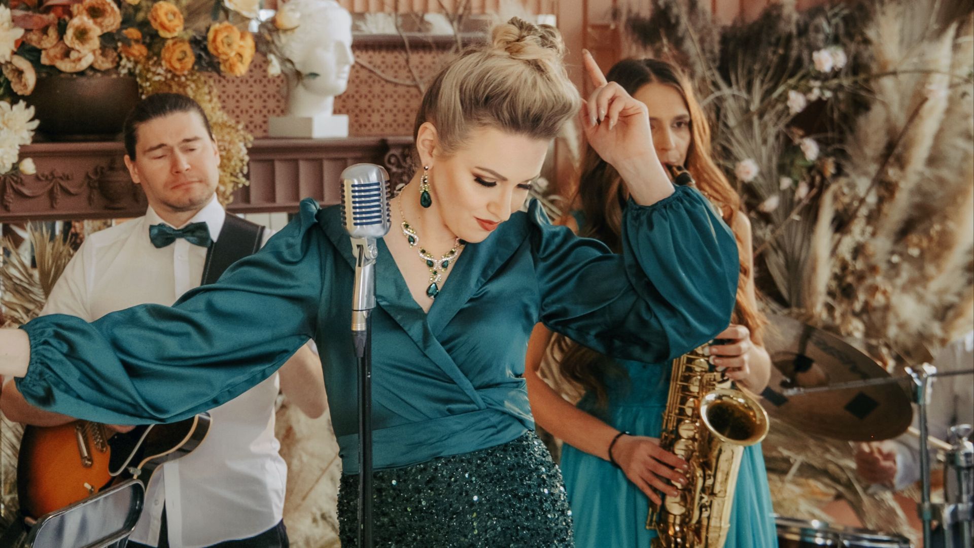 певица Екатерина Николаева - Fantasy (cover by Earth, Wind & Fire)