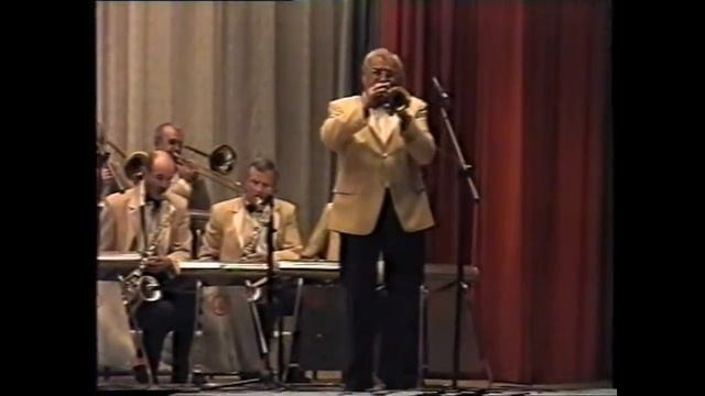"Праздник трубы". Соло на трубе - Михаил Зенюк. (2001 год) джаз-оркестр "Мелодия" (г. Подольск). смотреть онлайн