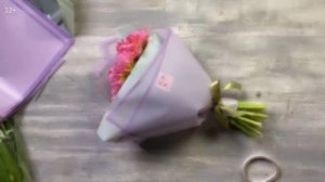 Как МАКСИМАЛЬНО БЫСТРО упаковать букет? Упаковка букета из тюльпанов. Вариант букета на 8 Марта.