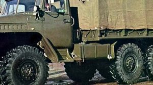 Почему царь бездорожья Урал 375 был бензиновым монстром