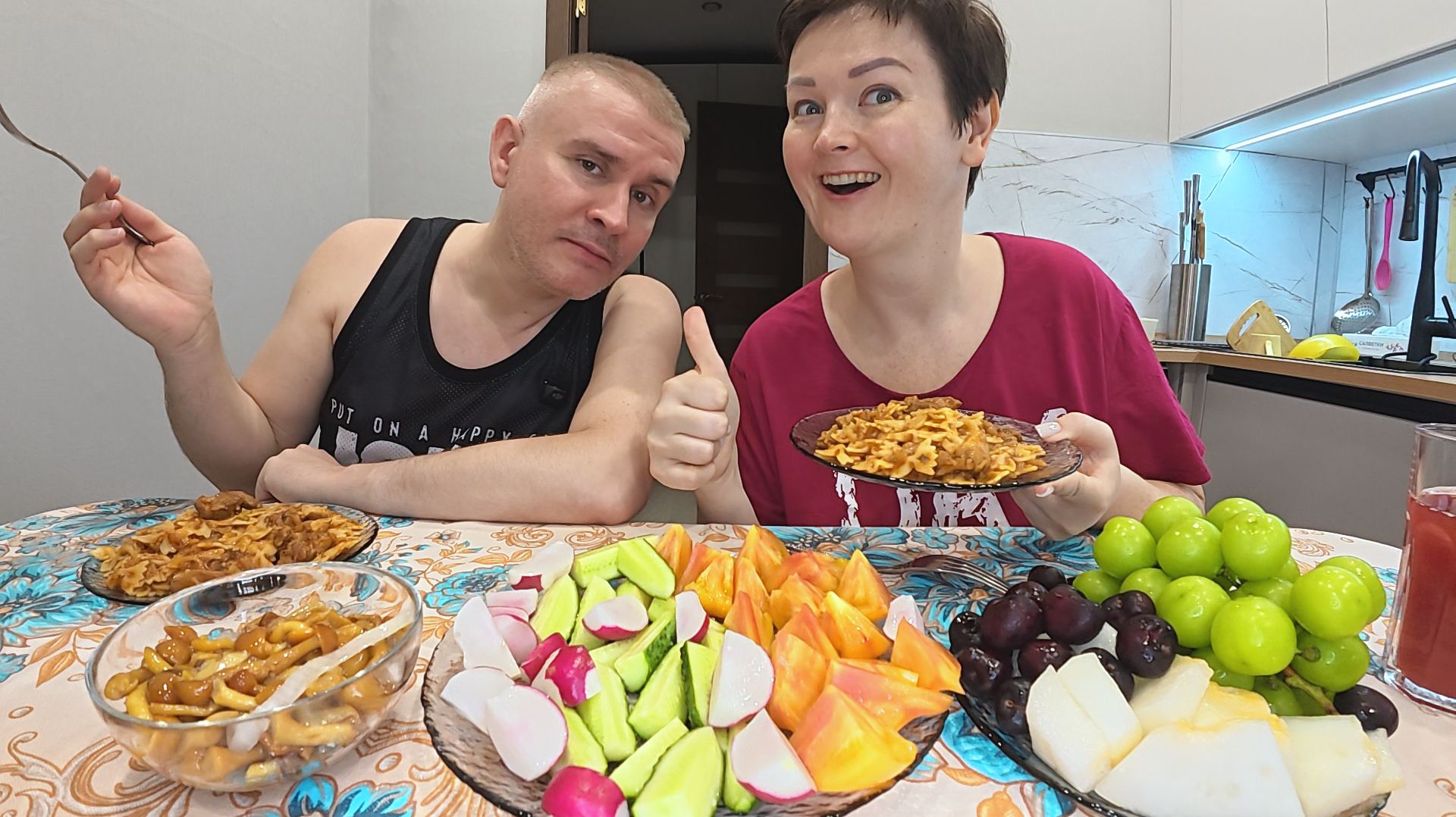 Мукбанг есть что ОТМЕТИТЬ) НАСЛЕДСТВО и последствия! ТАЛАНТ это дар даётся не каждому! Семейный ужин смотреть онлайн