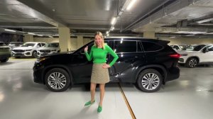 Toyota Highlander Платинум.   Лиса рулит