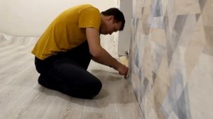 Продолжаем ремонт Укладка линолеума своими руками